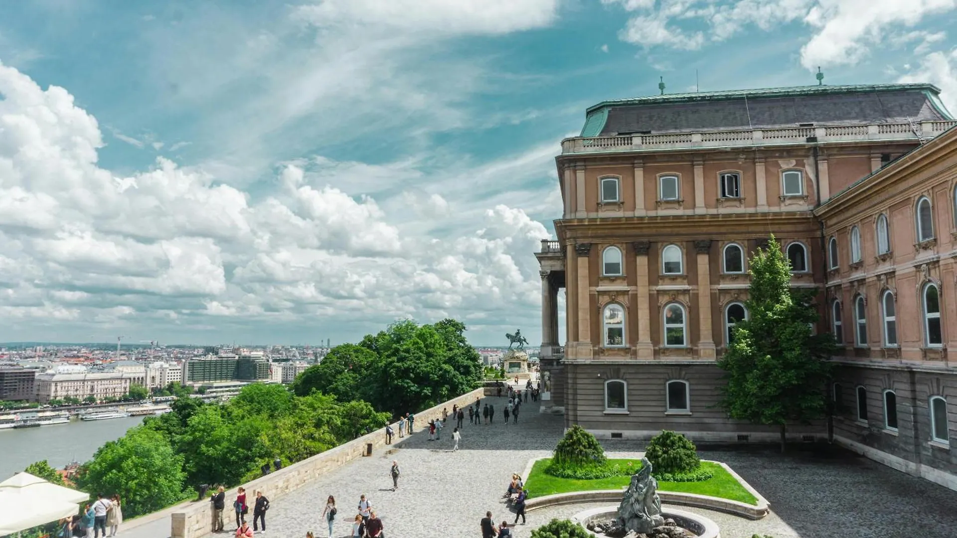 Kl31 - Central Residence - Klauzal Square By Bqa Budapest Hungary